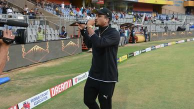 Divine lights up the Wankhede